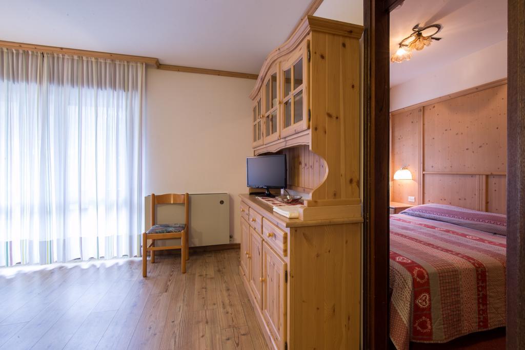 Residence Edelweiss San Martino Di Castrozza Zewnętrze zdjęcie